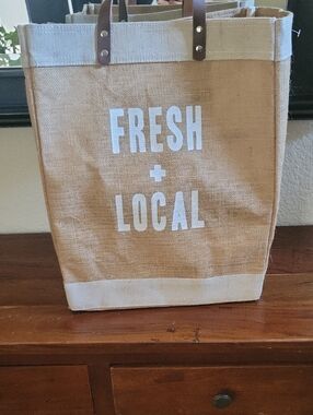 FRESH + LOCAL Burlap Market Tote in Natural with Cream Trim